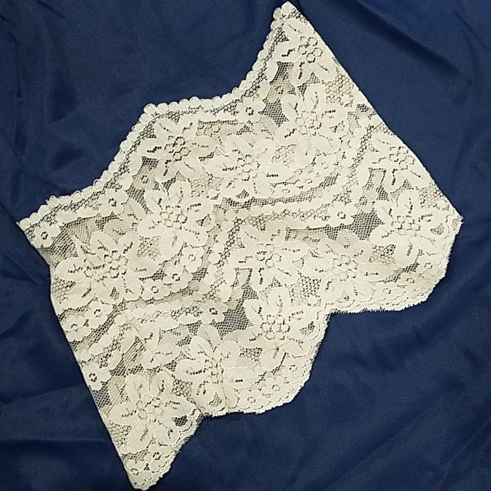 Vintage Blue Lace Chemise - Picture 2 of 5